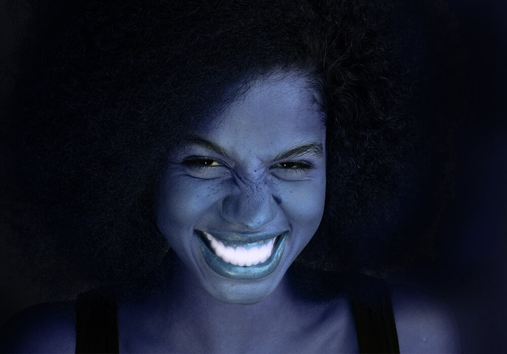 Luminous teeth whitening 